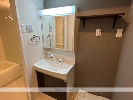 コンソラール[2LDK/53.8m2]の洗面所