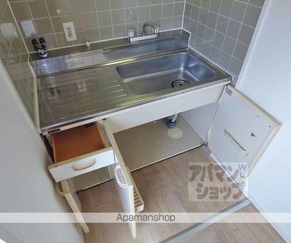 高野清水町貸家の内装写真