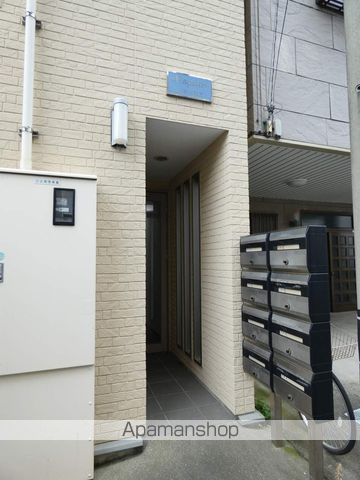 Aレガート新浜松駅西の玄関写真
