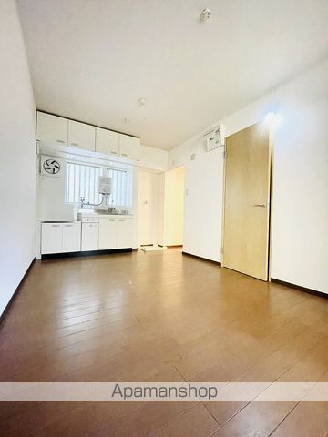 新森7丁目貸家の内装写真