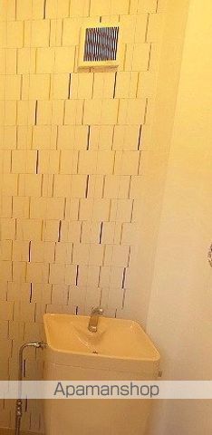 インカム21の内装写真