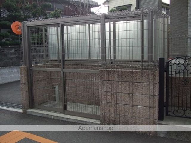 レオネクストシャローFの周辺写真