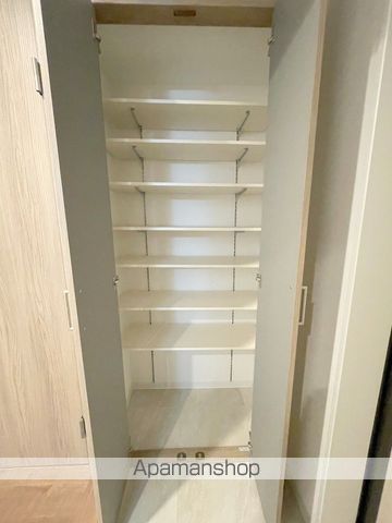 プレサンスNEO九条ディアシスの内装写真