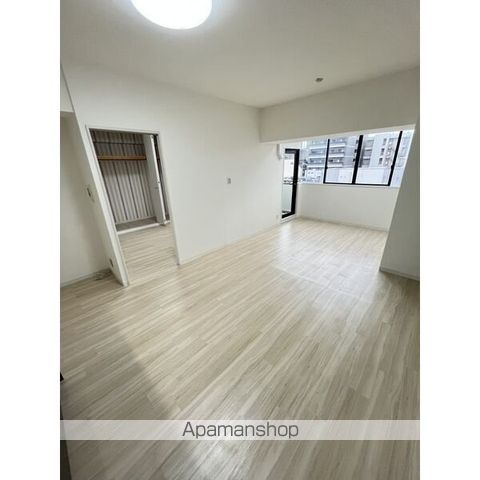 ロベリア弐番館の内装写真