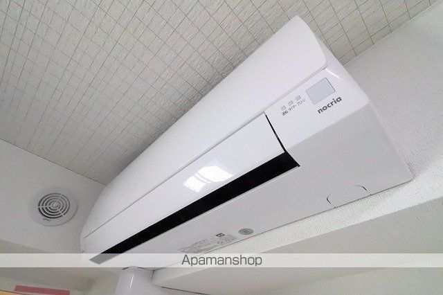 モンベルの内装写真