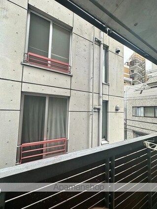 ラティエラ乃木坂[1K/31.75m2]の眺望