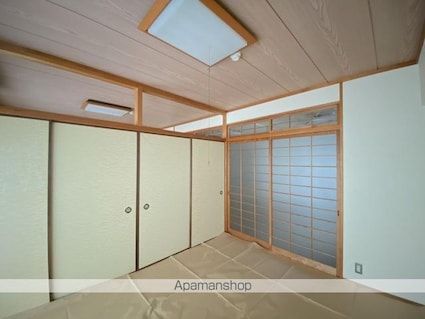 ローズ・シャンブル[3LDK/71.71m2]の内装4