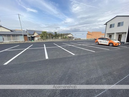 Ｆｌｏｗｅｒ　Ｌｏｖｅ　Ⅲ[1LDK/34.32m2]の駐車場