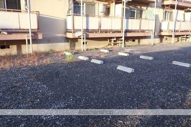 ビレッジハウス師勝4号棟の内装写真