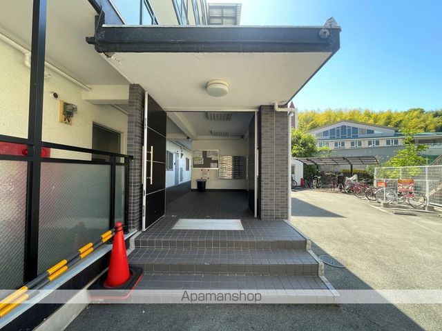 コーポ柏原の玄関写真