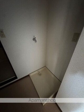 ロイヤルハイツシモダ壱番館[3LDK/63m2]の内装5