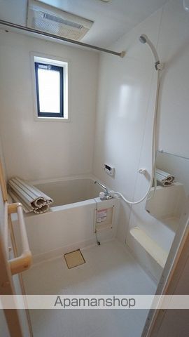 リヴェール新倉敷A棟の内装写真