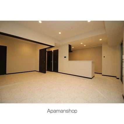 リンパクマンション[2LDK/64.6m2]のリビング・居間2