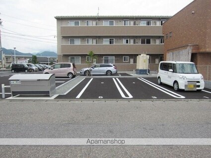 ルミエール青木島[2LDK/54.18m2]の外観3