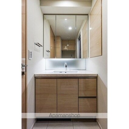 Ｂｅｌｌｅ　Ｖｕｅ　千代田飯田橋[1LDK/38.43m2]の洗面所