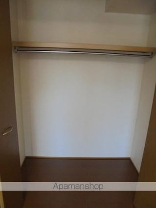 メゾン・テルシャトー　Ｂ棟[2LDK/59.58m2]の収納