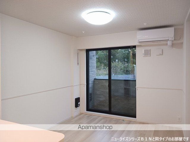 プラス イメージの内装写真