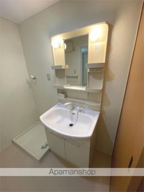 和歌山県和歌山市内原[2LDK/56.63m2]の洗面所