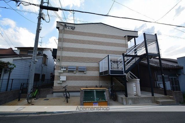 レオパレス生野IIの外観写真