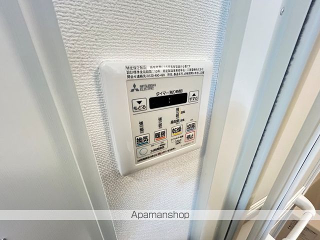 LA DOUCEUR梅田EASTの内装写真