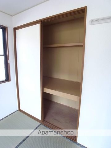 クレール井ノ口A棟の内装写真