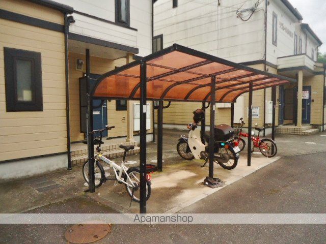 リヴェ-ル四の湯Bの外観写真