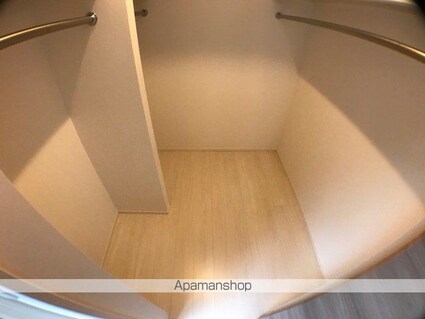 ホワイトクレイン野洲[1LDK/40.26m2]の収納