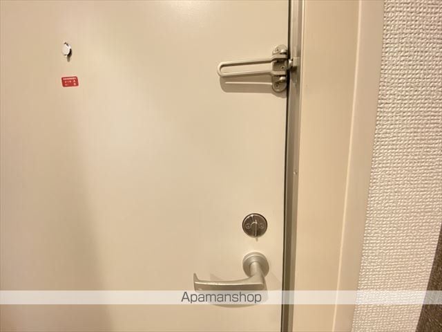 レジア三津屋南の内装写真