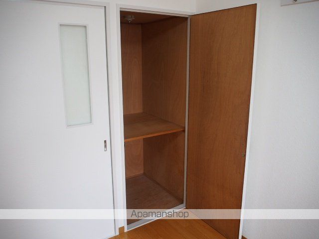 大宝 小阪本町ロイヤルハイツの内装写真