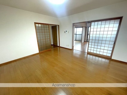 アルカディアマンション[3LDK/69.16m2]の共用部