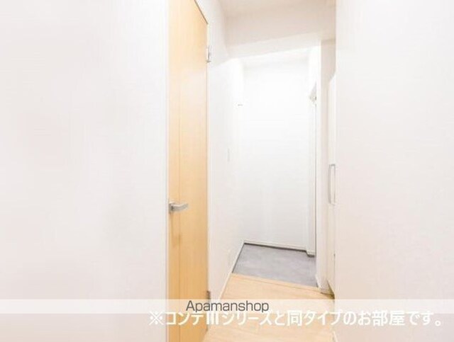 仮）本町５丁目アパート[1LDK/41.25m2]の玄関