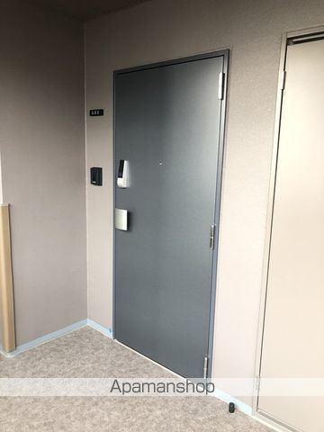 増田屋ビルの玄関写真