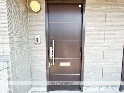 ファビュラス－Ｕ　Ｂ棟[3LDK/75.94m2]のエントランス