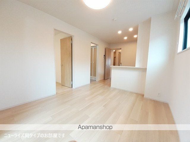 ロークァット IIの内装写真