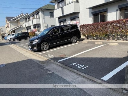 バリュージュバオバブ[2LDK/52.54m2]の駐車場