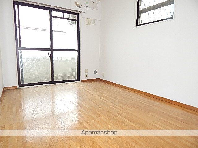 東京都立川市柏町１丁目[3LDK/62m2]のリビング・居間