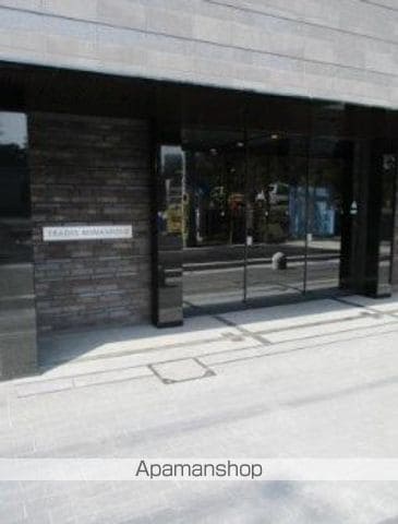 クオリタス南大井の玄関写真