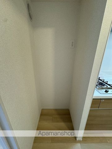 レイル ヤード 中山 Iの内装写真