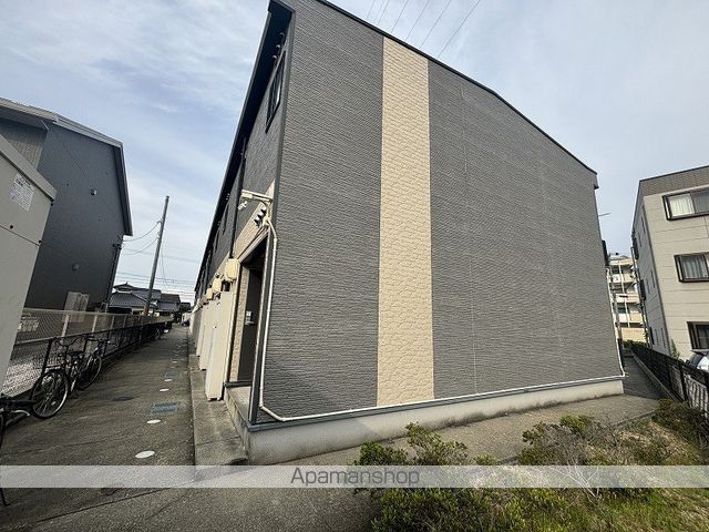 レオパレスミラクIIの外観写真