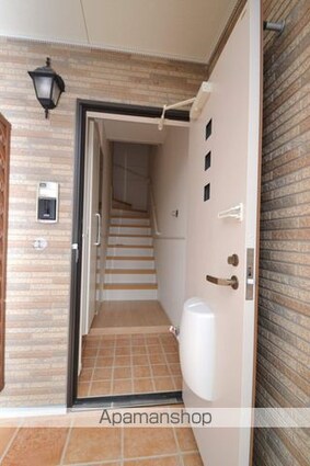 Ａｖｅｎｉｒ　Ⅱ[1LDK/45.89m2]のエントランス2