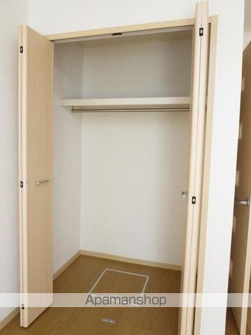ライラックの内装写真