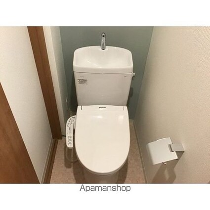 モデラート西新宿[1R/17.2m2]のトイレ