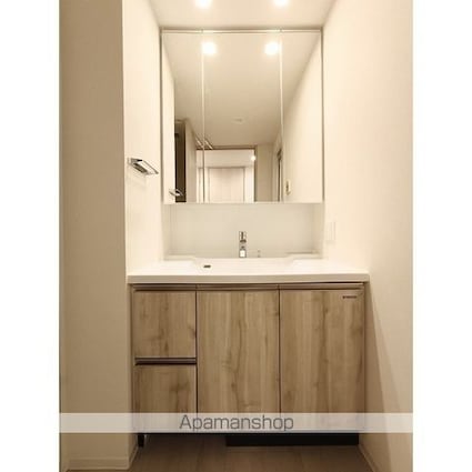 プレディアコート大森山王[2LDK/44.3m2]の洗面所