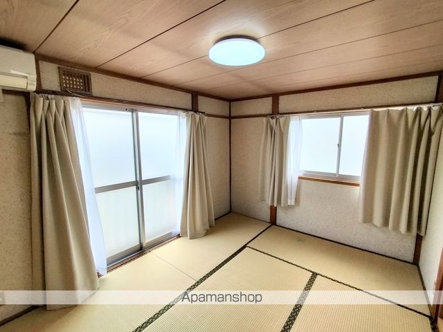 児玉アパート 南棟の内装写真