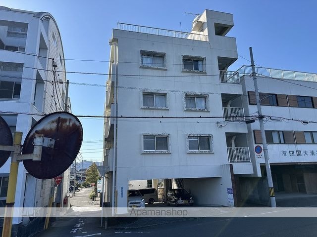 高知県高知市役知町[2DK/43m2]の外観2