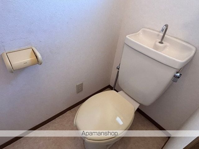 ロイヤルファミール Cの内装写真
