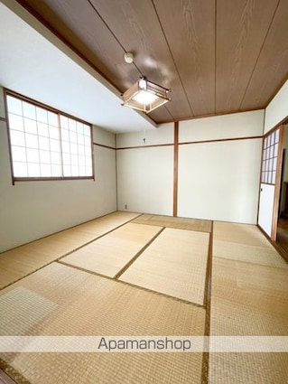 アーバンライフ鳥羽[3DK/60.02m2]のリビング・居間2
