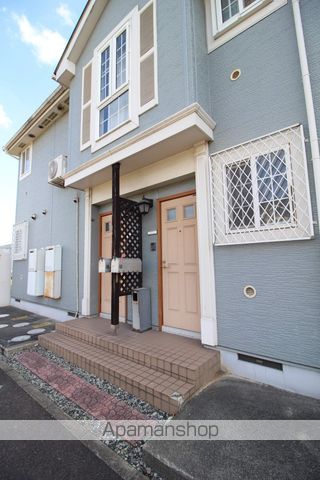 プラスペラティDの玄関写真