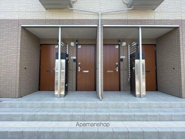 COMFORTIA AKUROの玄関写真