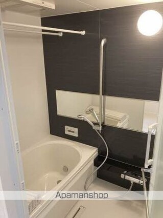 シャーメゾン久米　Ａ棟[1LDK/42.53m2]のバス